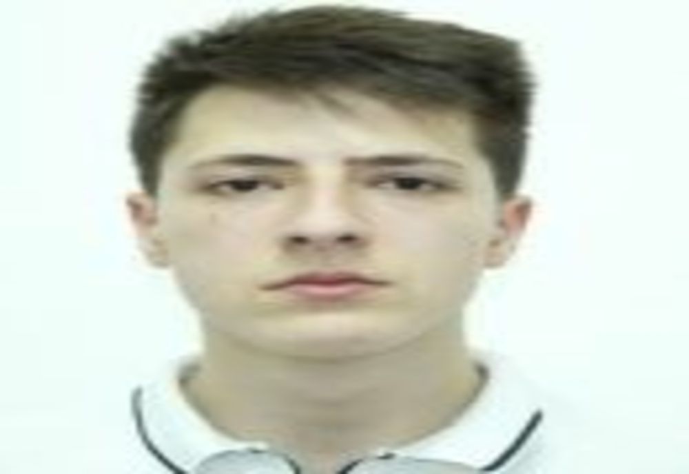 L-AȚI VĂZUT? Tânăr din Oradea, dispărut de acasă! Familia și polițiștii îl caută