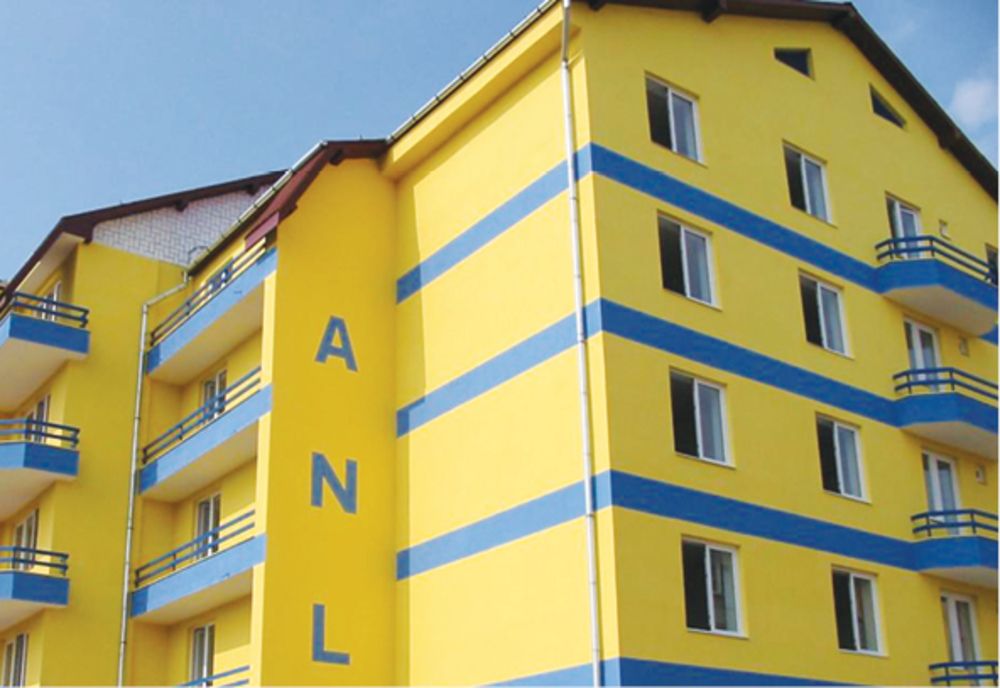 ANL a recepţionat 36 de locuinţe pentru tineri în municipiul Beiuş