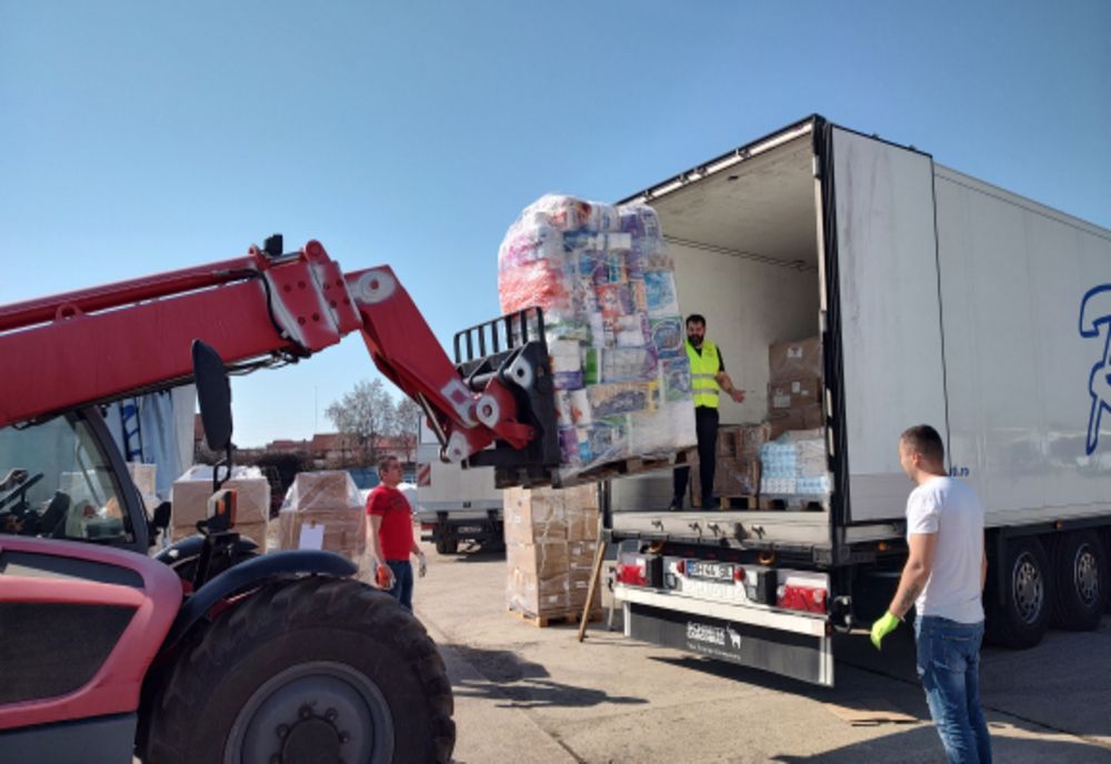 Bihorenii au trimis 20 de tone de ajutoare în oraşul Ivano-Frankivsk din Ucraina