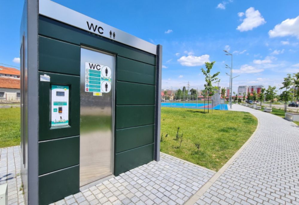 Primăria Oradea cumpăra şase toalete cu autospălare