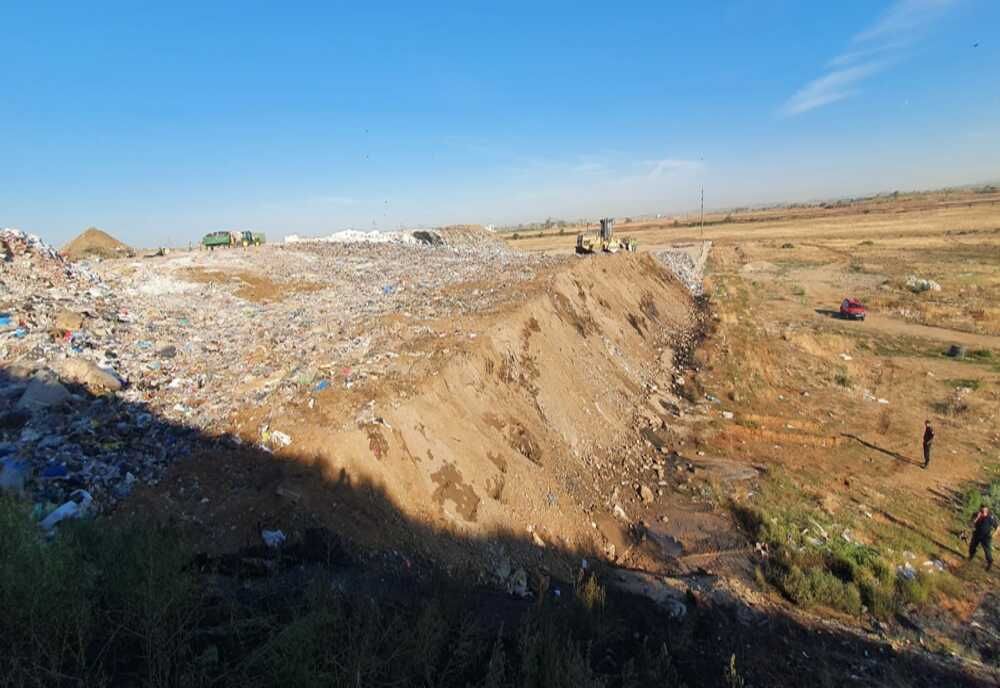 Incendiu la groapa de gunoi din Oradea! Au ars 1000 de metri pătrați de deșeuri