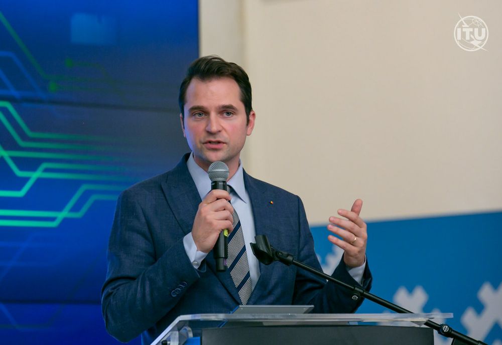 ALERTĂ DE DEZINFORMARE ÎN ONLINE! ROMÂNII, SPERIAȚI CĂ S-AR PUTEA ANULA ALEGERILE DIN 4 MAI DIN CAUZA UNEI PENE MAJORE DE CURENT