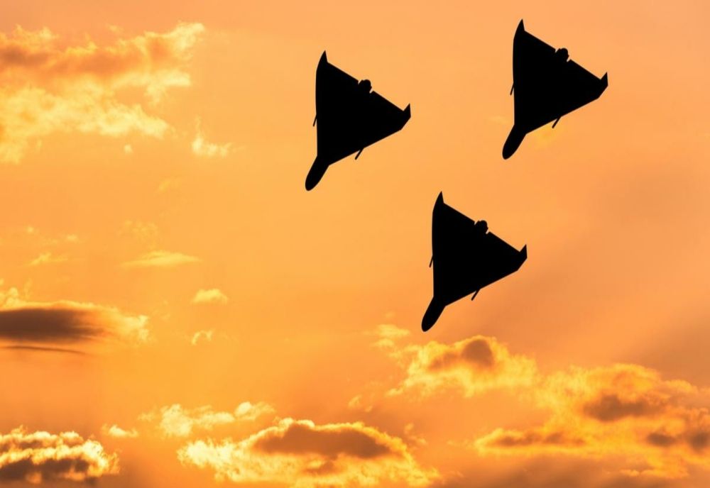 ROMÂNIA VREA SĂ PRODUCĂ DRONE ÎMPREUNĂ CU UCRAINA, DAR SCUTUL ANTIAERIAN MAI ARE DE AȘTEPTAT