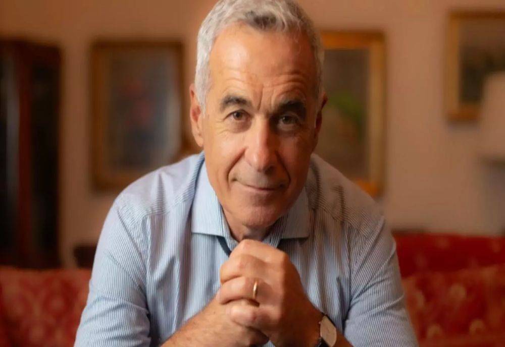 CĂLIN GEORGESCU: VOI DESEMNA PREMIER DIN MAJORITATEA PARLAMENTARĂ. VREAU SĂ PUN ROMÂNIA PE HARTA EUROPEI ȘI A LUMII. PLĂTIM APA, ENERGIA ȘI GAZELE LA STRĂINI