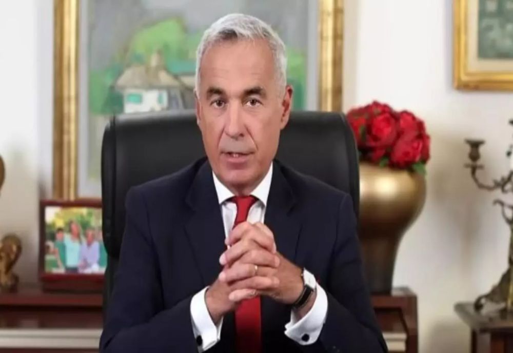 CĂLIN GEORGESCU, LA CULISELE STATULUI PARALEL: ”AM AUZIT DE ACESTE ÎNCERCĂRI DE MAIDAN POSIBILE JOI. NU CĂDEȚI ÎN JOCUL LOR.” CE SPUNE DESPRE DESECRETIZAREA DOCUMENTELOR STS DIN CSAT