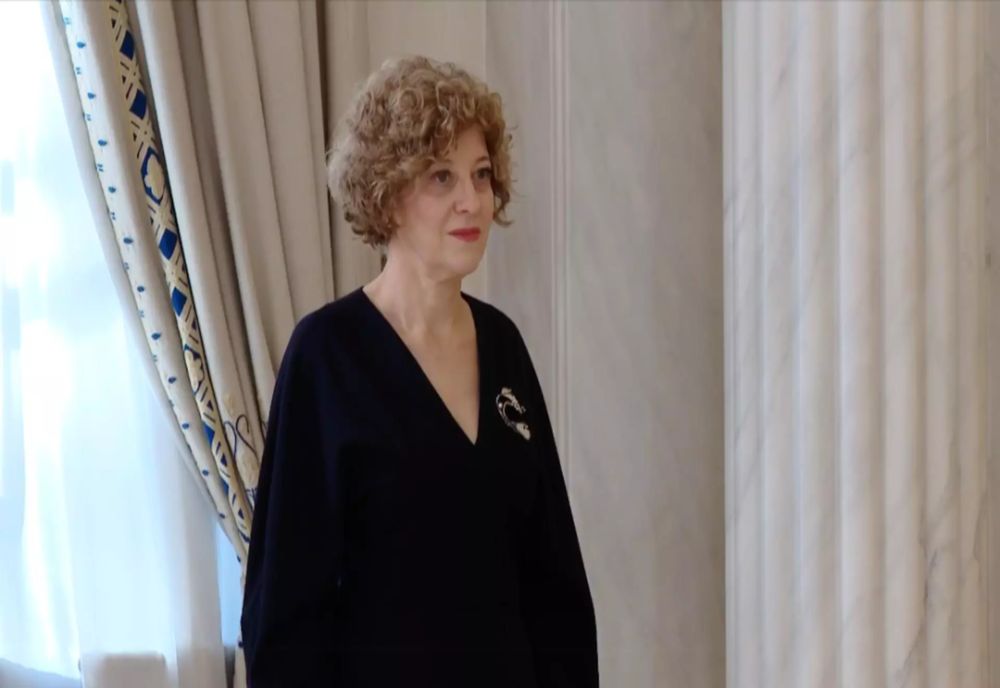 Ipocrizia vicepremierului Oana Gheorghiu care se plânge de banii de la Guvern