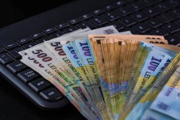 Schimbare de plan pentru salariile bugetarilor. De ce refuză Eugen Tomac să trimită legea în Parlament