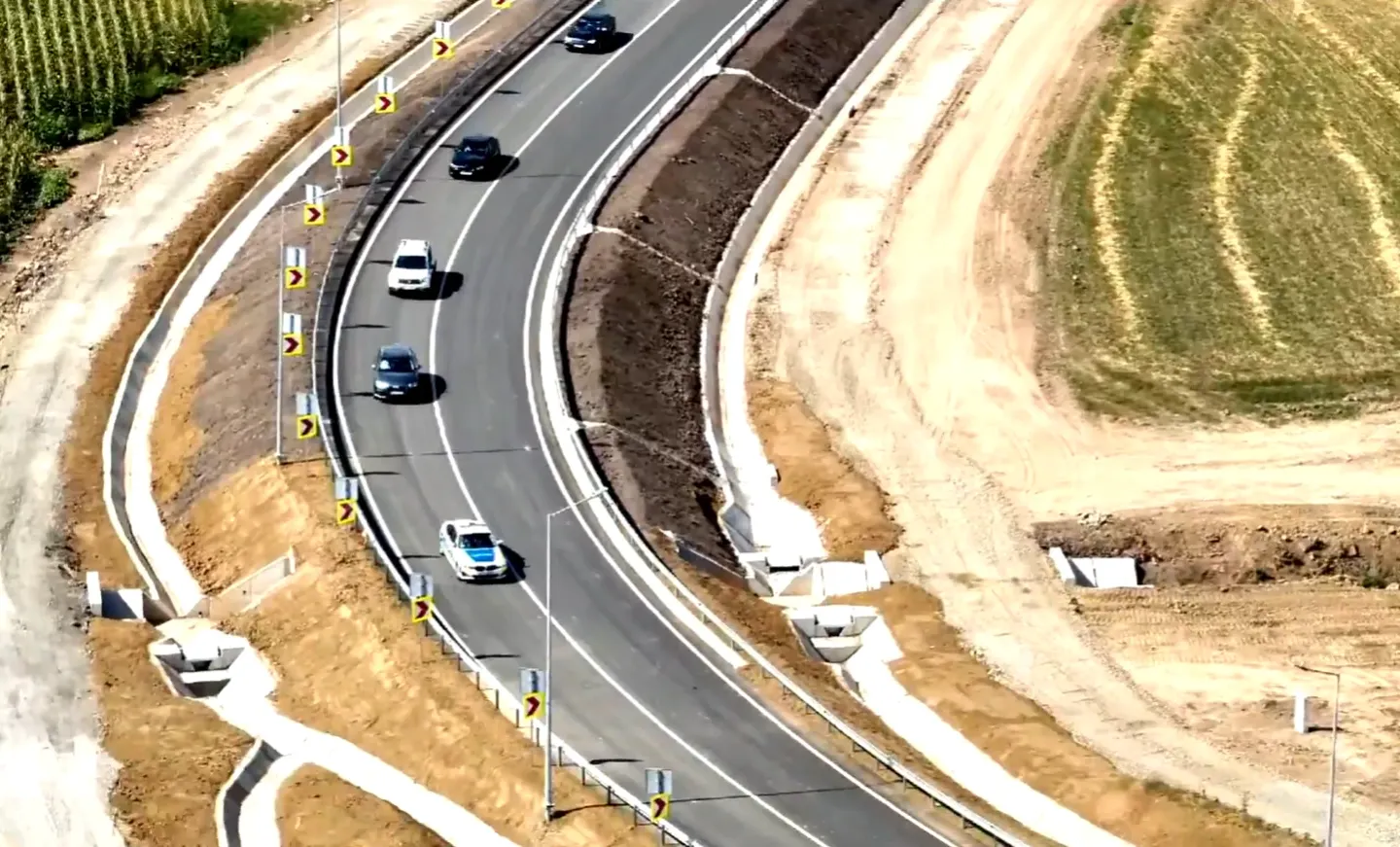 România mai deschide până la 100 km de autostradă. Anunțul făcut de ministrul Transporturilor