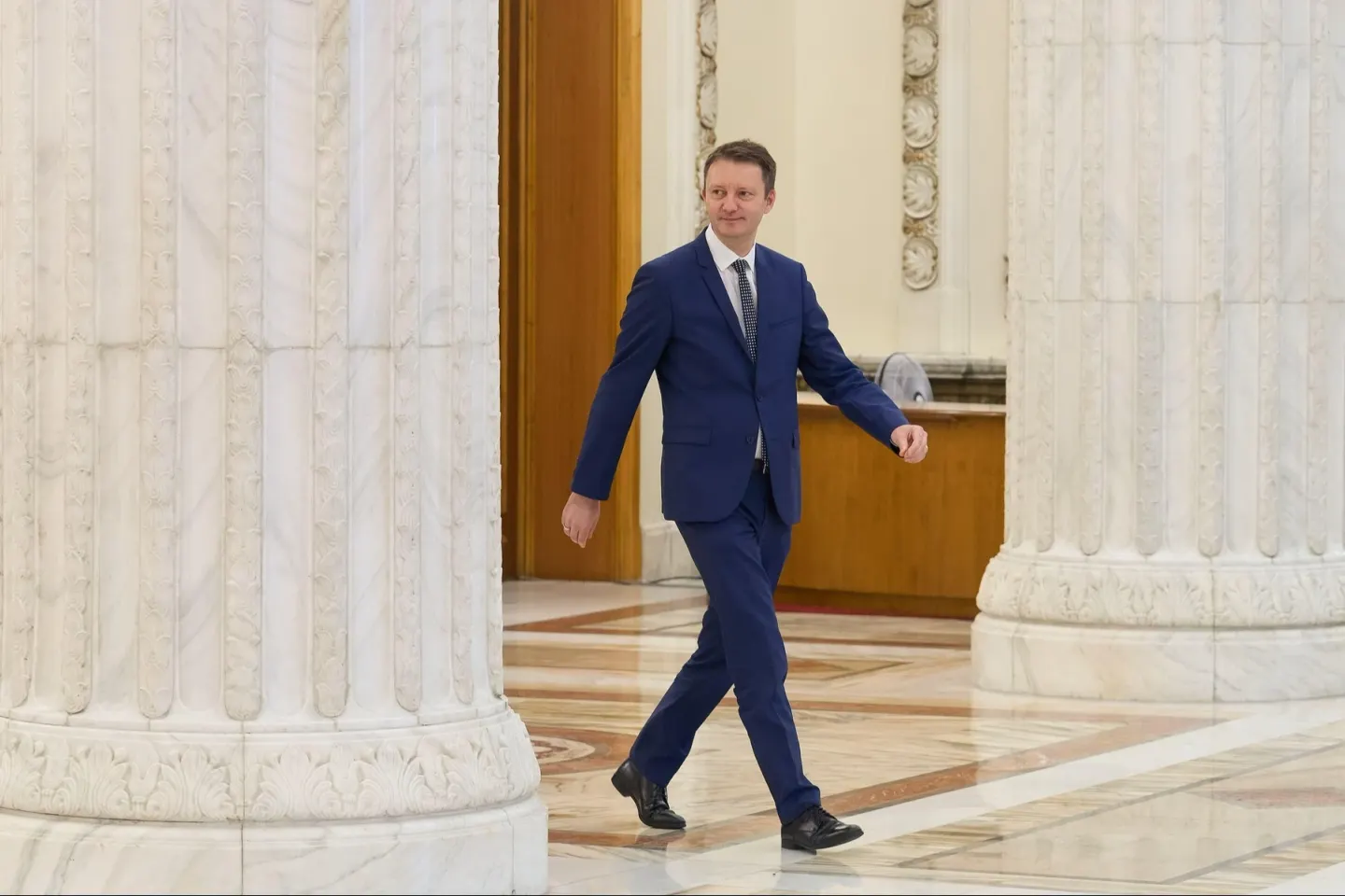 Nicușor Dan a semnat decretul pentru desemnarea lui Siegfried Mureșan. Premierul desemnat intră oficial în procedura pentru formarea Guvernului
