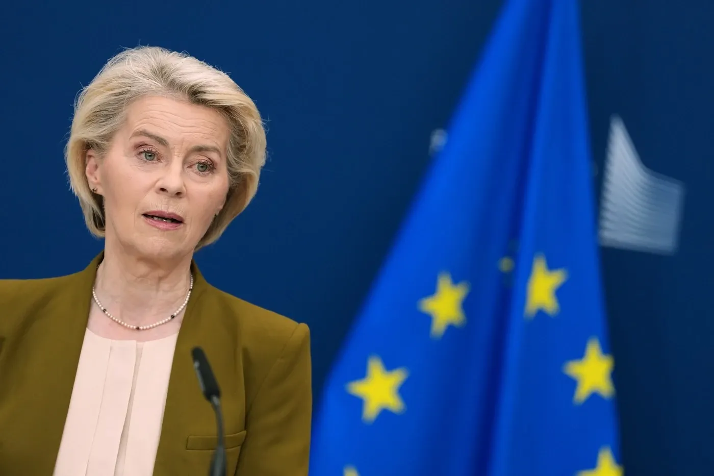 Ursula von der Leyen cere măsuri ferme după criza migranților din Ceuta: „Trebuie să consolidăm frontierele UE”