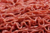DSVSA Bihor a retras aproape două tone de alimente din comerț într-o singură lună