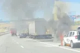 Mașină în flăcări pe Autostrada Transilvania