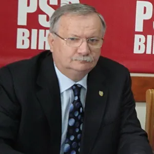 Ioan-Mang-a-cerut-din-nou-demisia-lui-Daniel-Funeriu