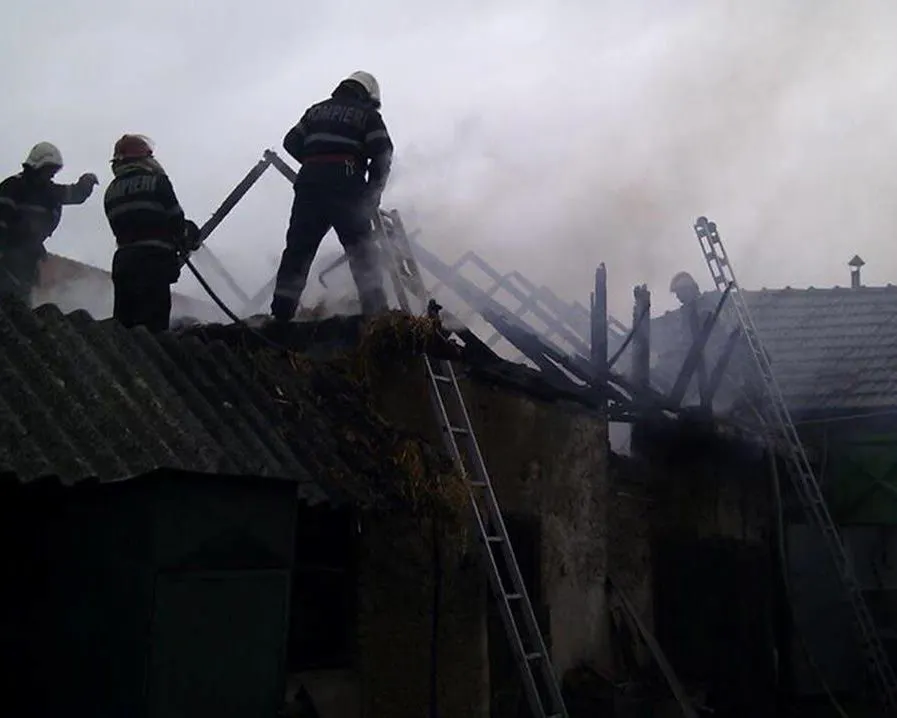 120318_0923_IncendiinAt1-897x718