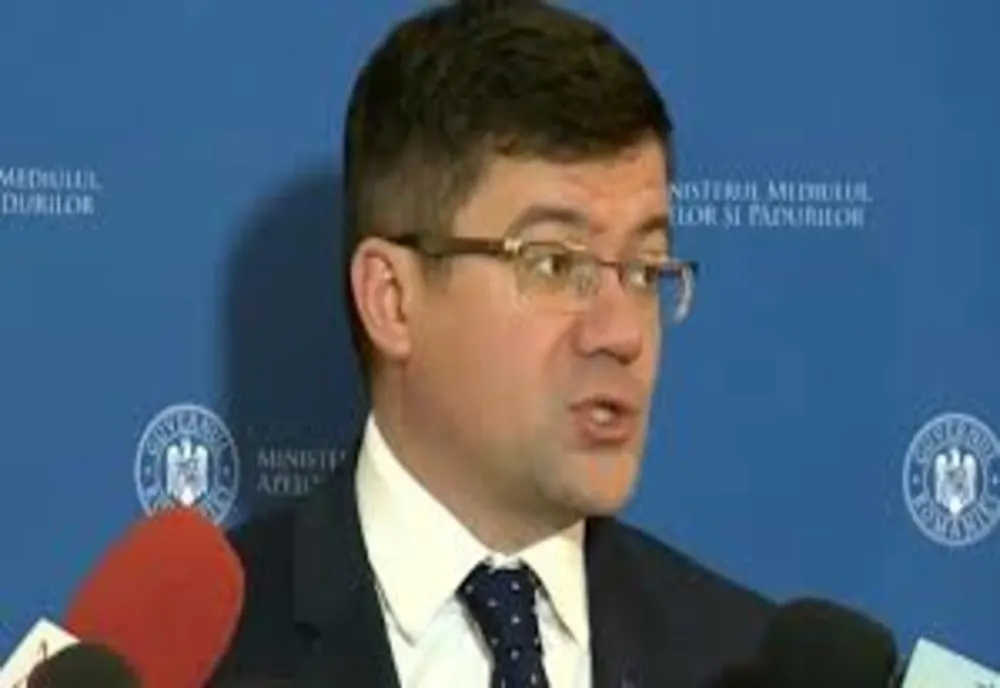 Țara noastră a reușit să devină importator de deșeuri periculoase. O spune chiar Ministrul Mediului Costel Alexe