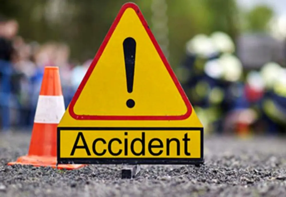 Accident frontal în Salonta! Trei persoane rănite, printre care şi un cetăţean sârb