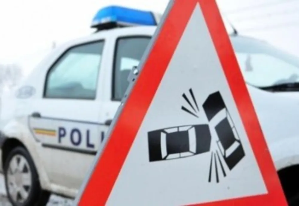 Accident rutier în Peştiş provocat de un şofer beat