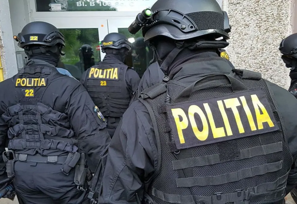 40 de percheziţii pentru destructurarea unui grup infracțional organizat