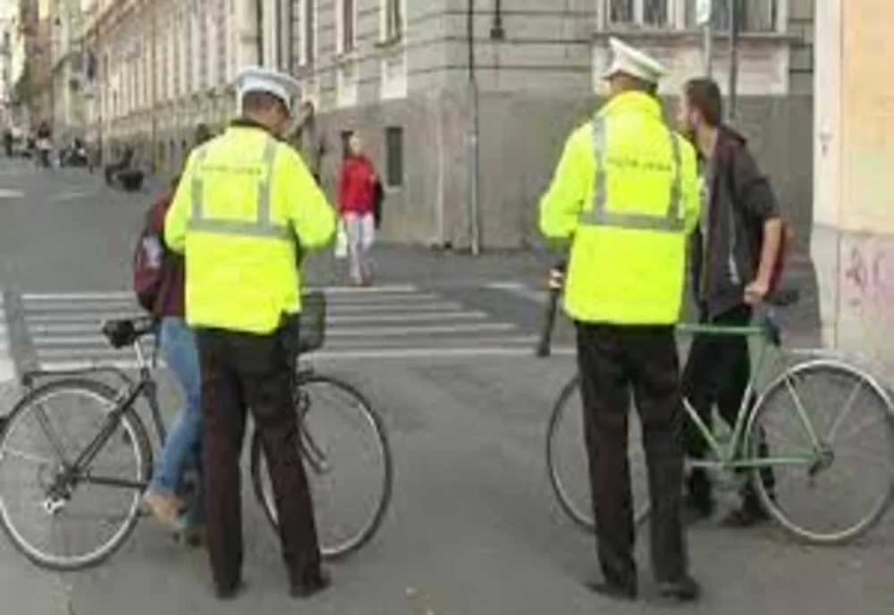 29 de bicicliști și cinci pietoni, sancționați de polițiștii bihoreni în ultimele 24 de ore