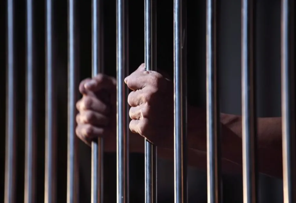 Bărbat din Tinca condamnat la închisoare cu executare pentru lovituri cauzatoare de moarte