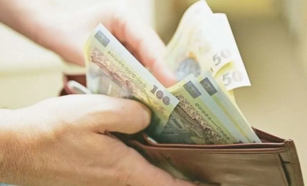 PRIMII BUGETARI CARE NU PRIMESC SALARIILE ÎNTREGI: INSTITUȚIA CARE A RĂMAS FĂRĂ BANI