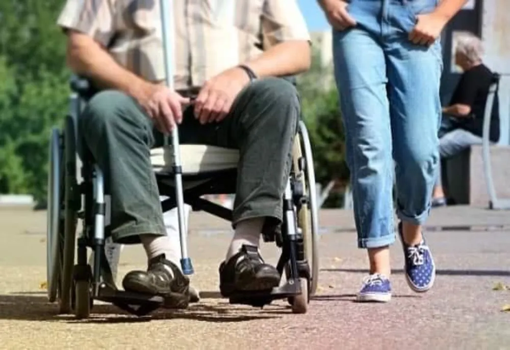 SCENE REVOLTĂTOARE LA CENTRUL PENTRU PERSOANE CU DIZABILITĂȚI DIN LOCALITATEA BRATCA