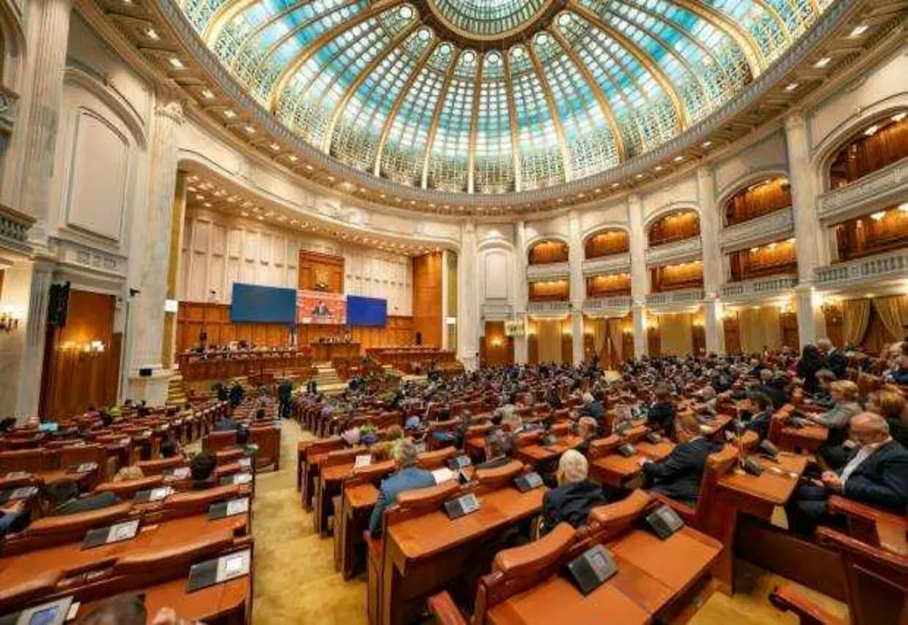 DEZBATEREA ÎN SENAT A PROIECTULUI DE LEGE PRIVIND PENSIONAREA MAGISTRAŢILOR A FOST AMÂNATĂ CU 2 SĂPTĂMÂNI
