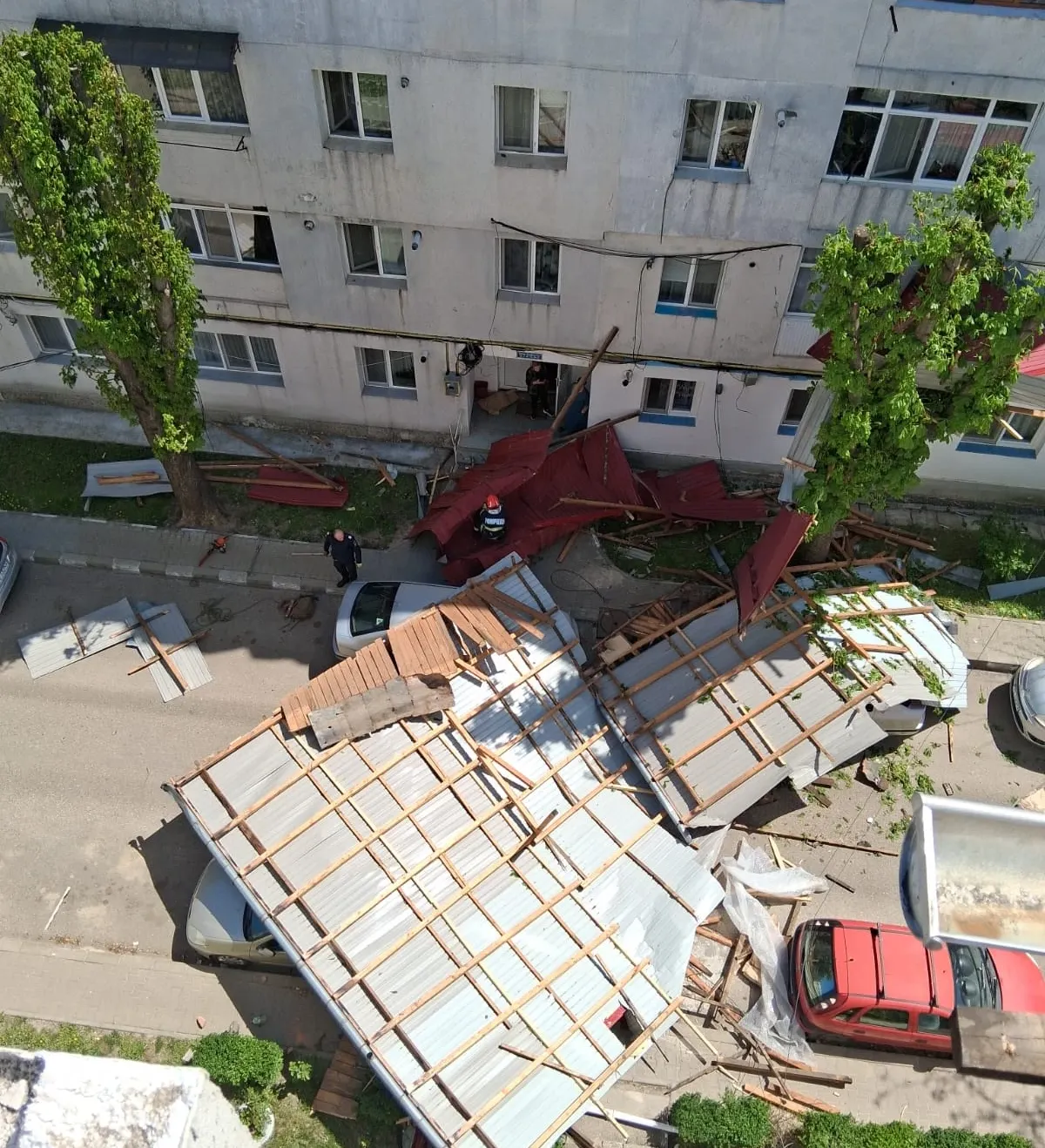 Acoperiș prăbușit