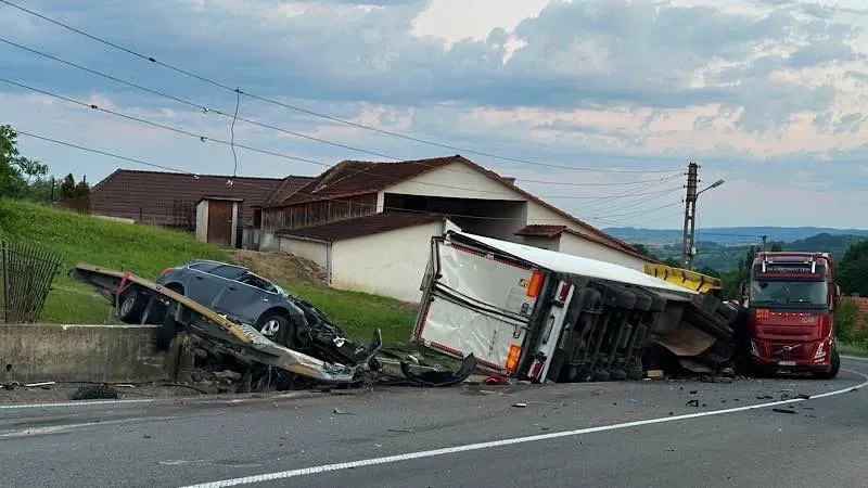 Accident grav pe DN1