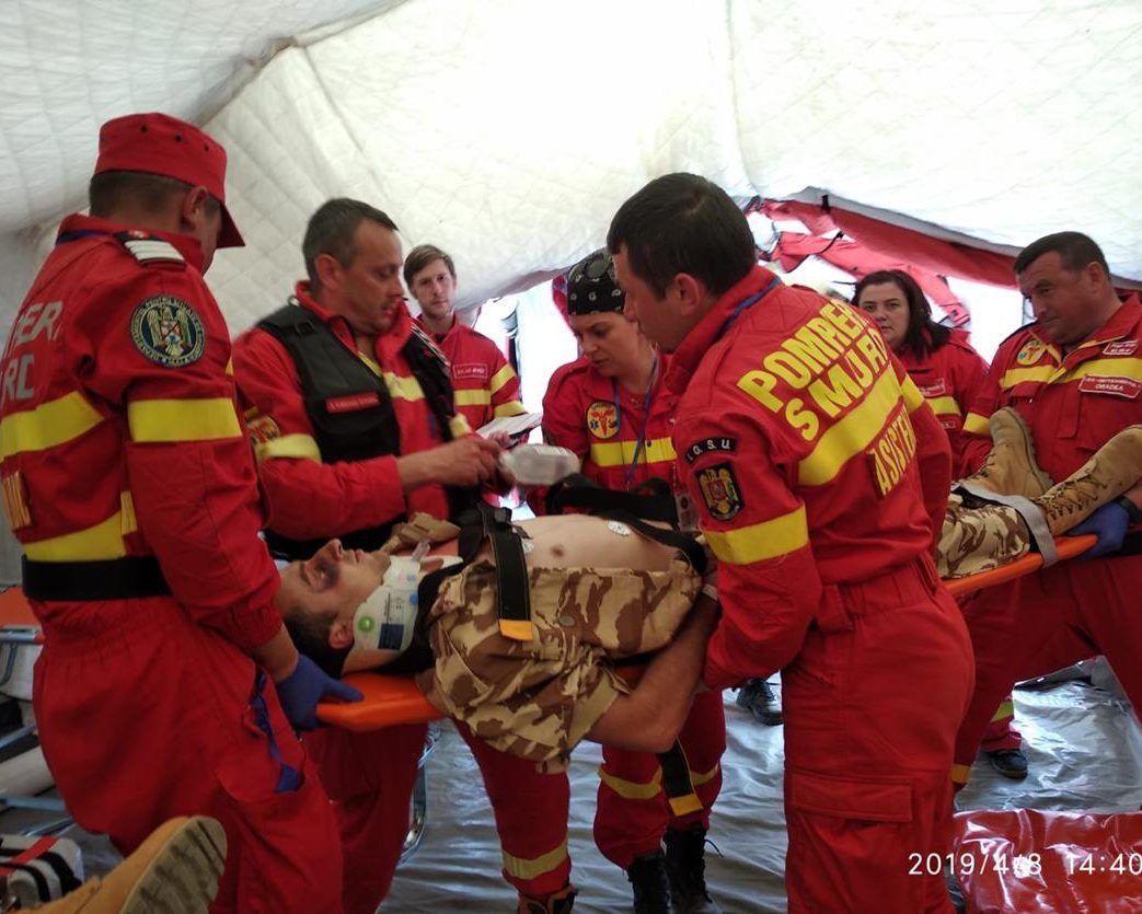 041019_1119_Pompieriimi1-1043x835