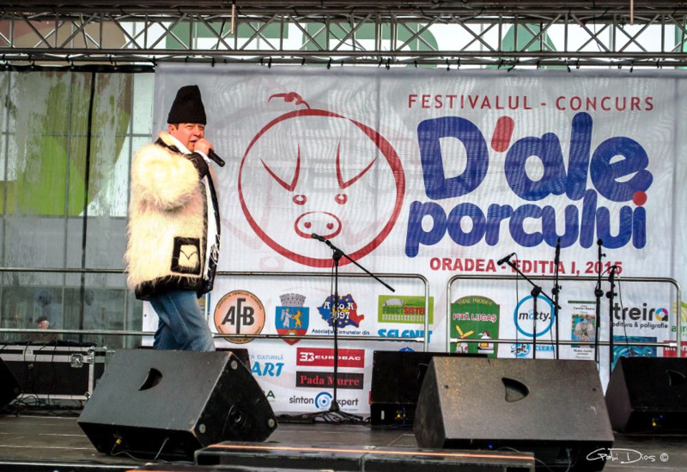 Festivalul-concurs „D'ale Porcului” deschide sezonul sărbătorilor de iarnă 2019-2020 în judeţul Bihor