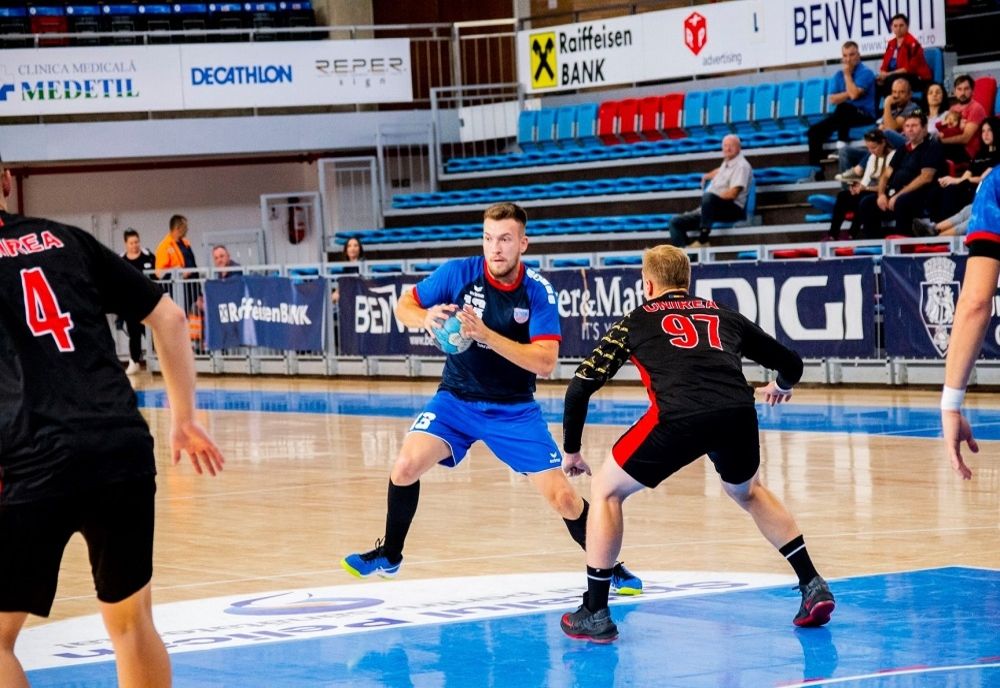 Echipa de handbal a învins la Târgu Jiu