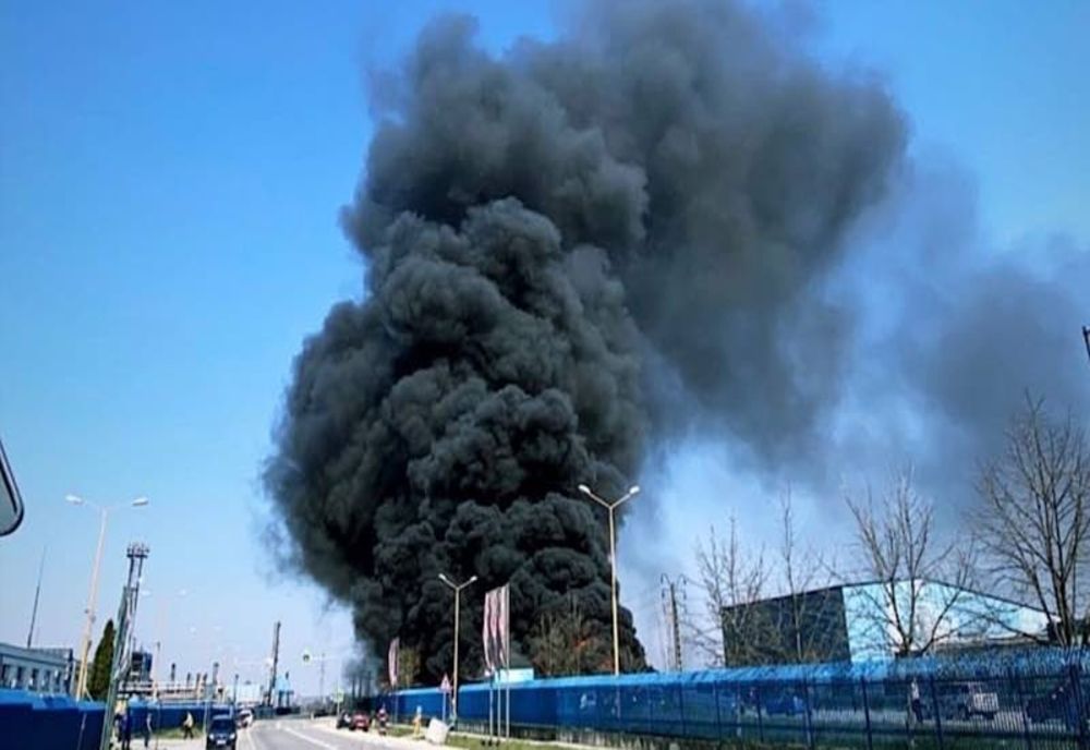 Incendiu lângă fabricile fraților Micula