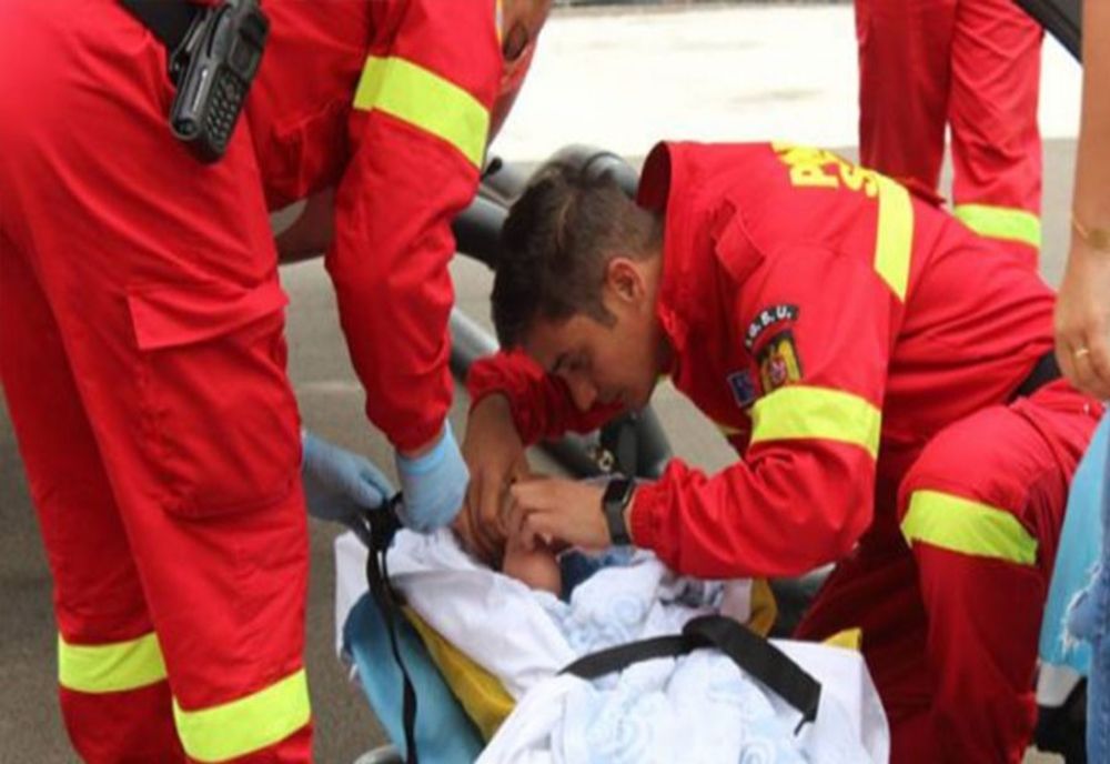 Doi copilași intoxicați cu monoxid de carbon într-un cartier din Oradea