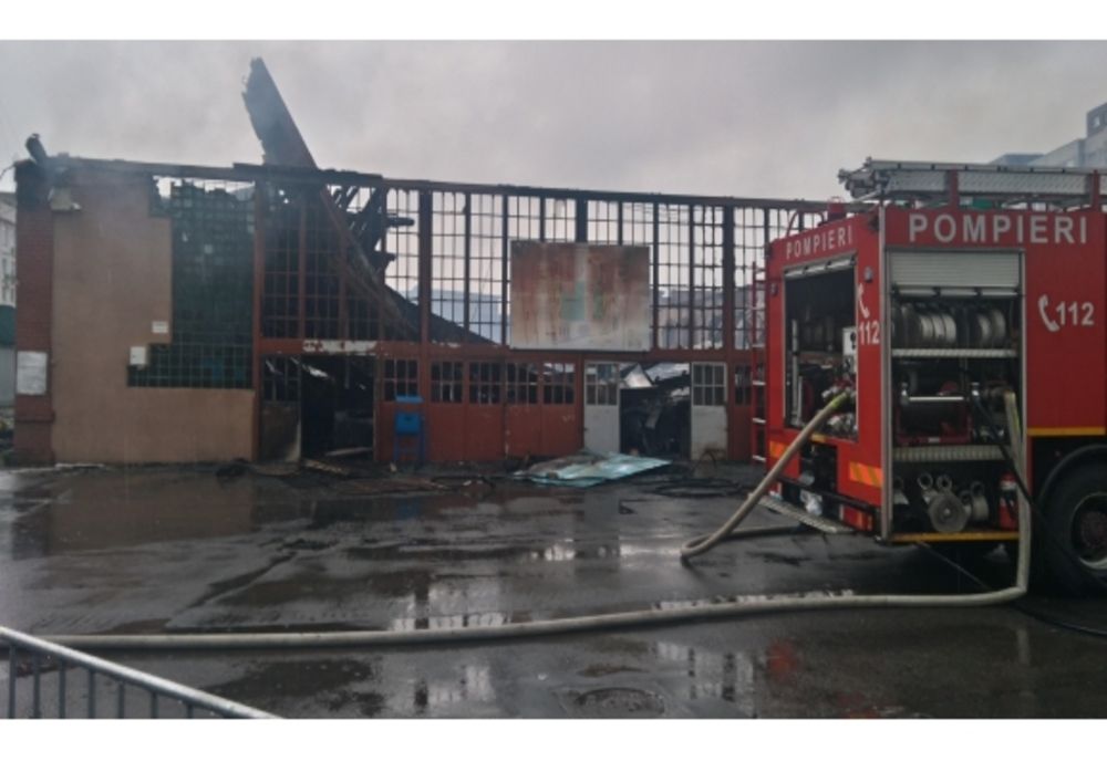 ADP caută soluții pentru comercianți, în urma incendiului de la hala veche din Piaţa Cetate