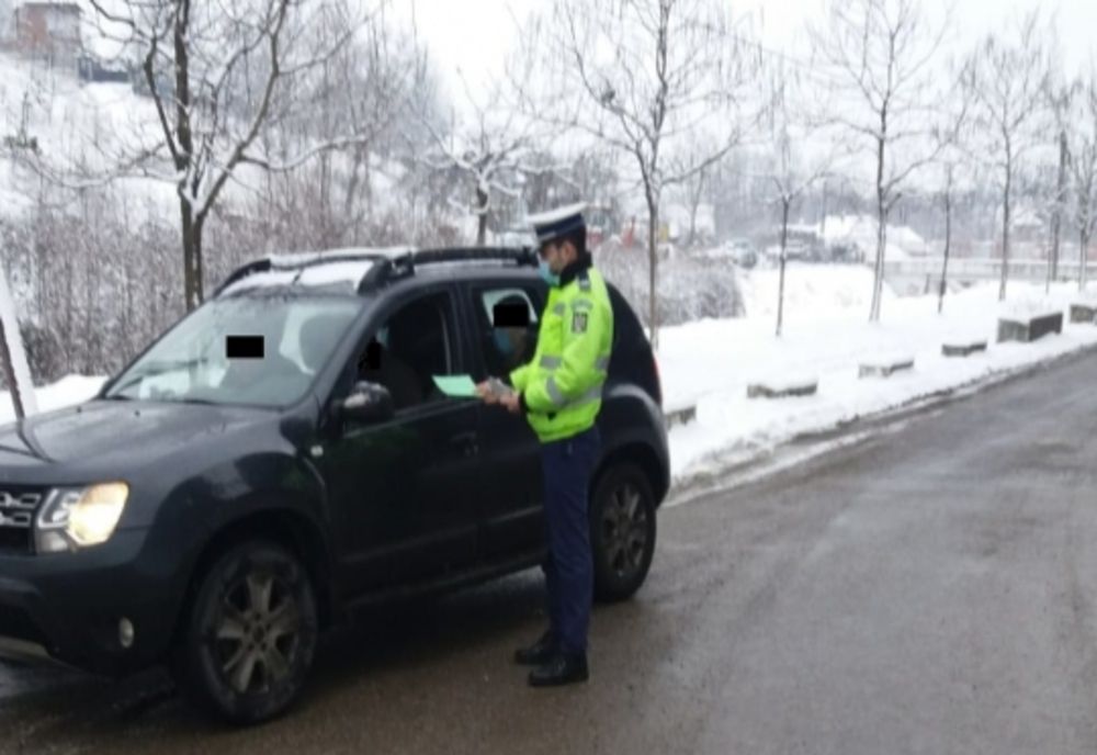Starea tehnică a vehiculelor, echiparea cu anvelope de iarnă, dar și excesul de viteză, în atenția polițiștilor bihoreni