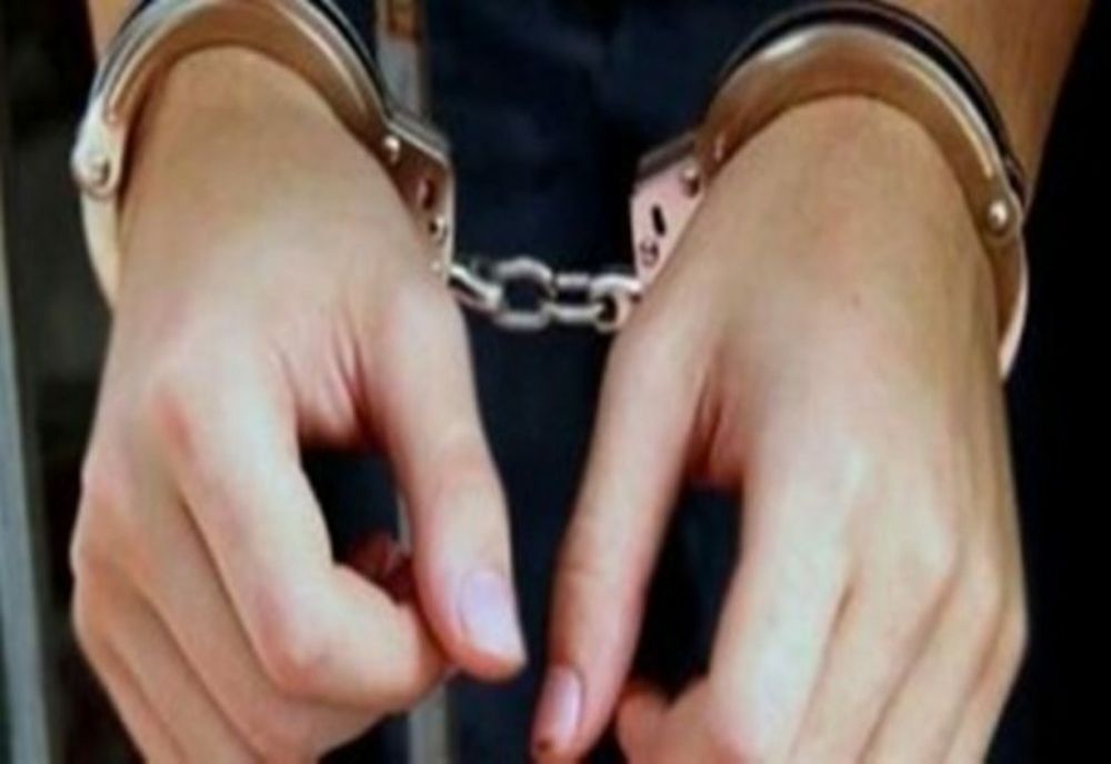 Tânără de 21 de ani condamnată la închisoare cu executare pentru tâlhărie