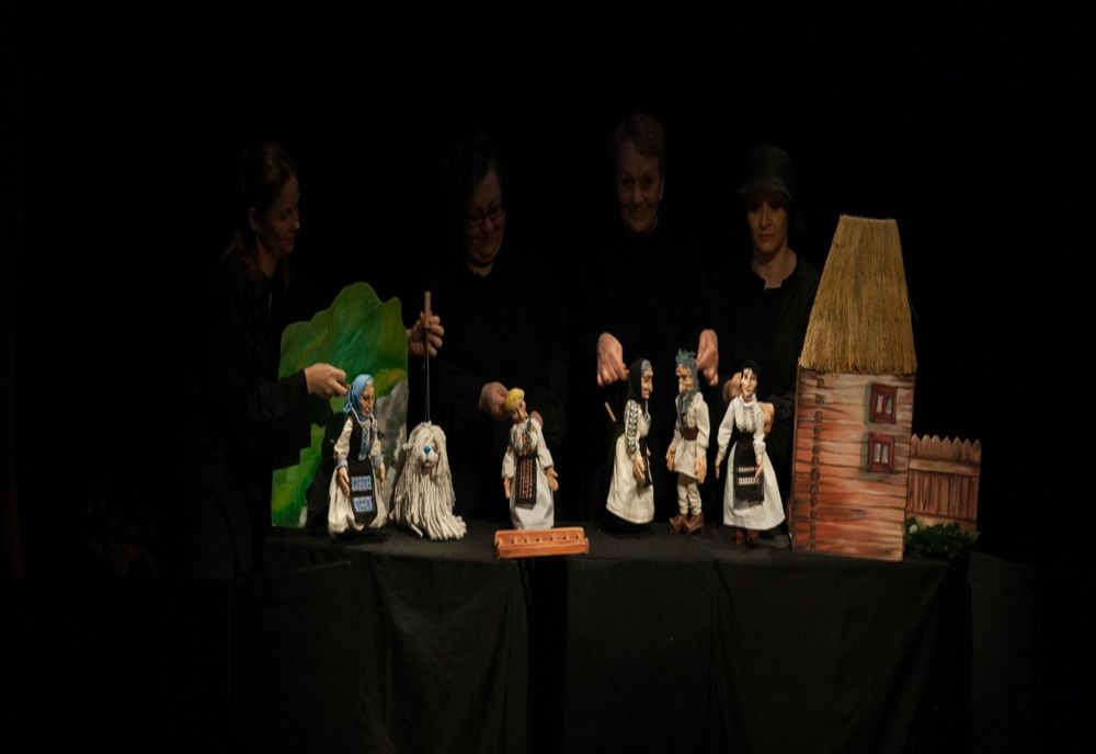 Spectacole ale Teatrului „Puck”, prezentate la Crasna, Oradea, Iași și Turda