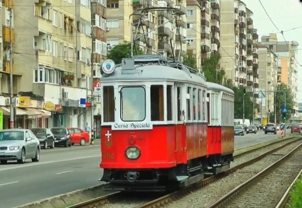 Orădenii sunt invitați din nou la plimbări de agrement cu tramvaiul de epocă