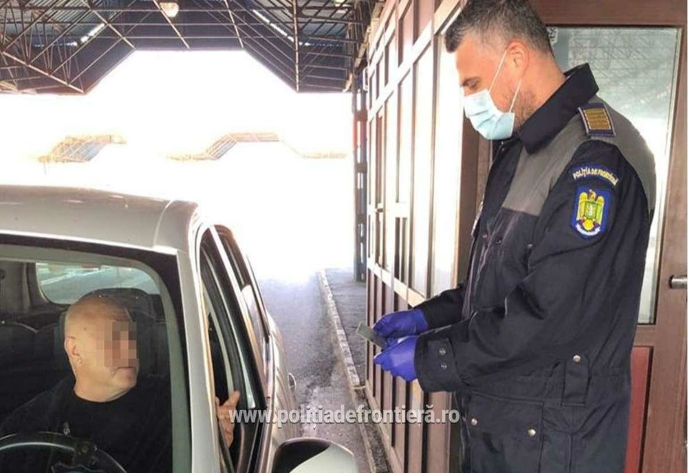 Au vrut să evite carantina! Doi bihoreni, depistați cu adeverințe de muncă false la intrarea în țară 