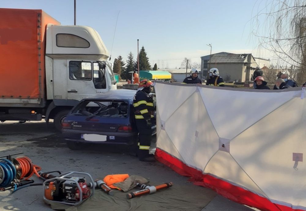 Accident în Salonta, Două persoane, la spital