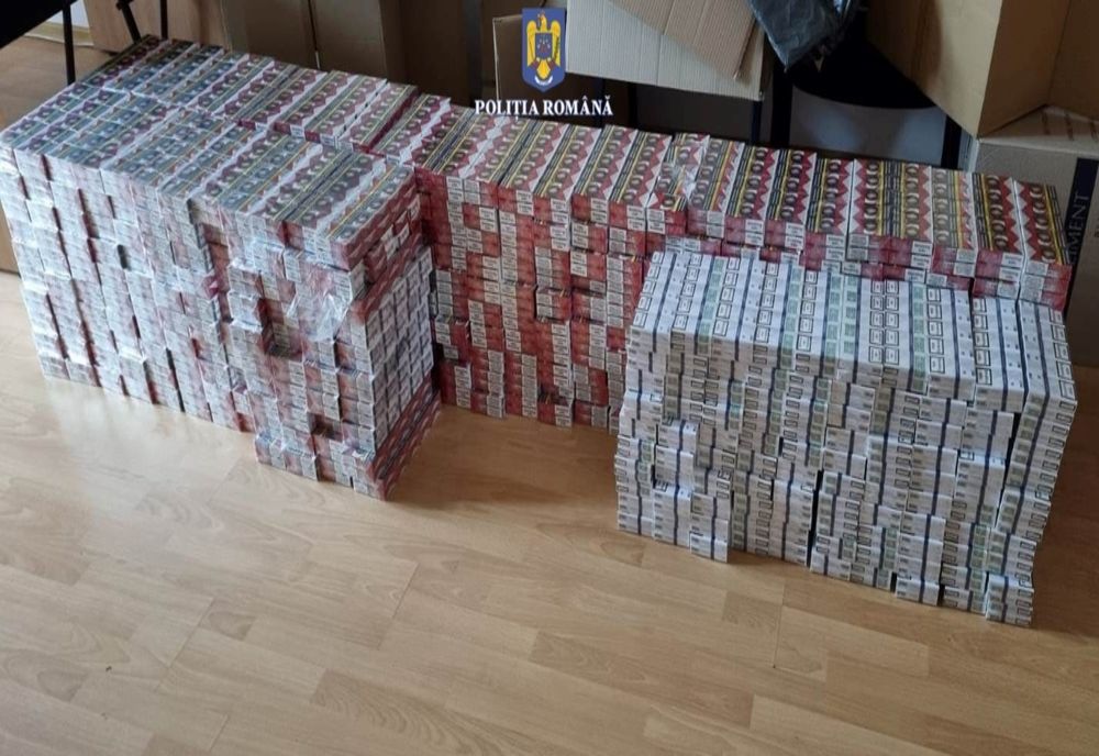 Cinci mii de pachete cu țigări de contrabandă, confiscate de polițiștii bihoreni! Un bărbat, reținut