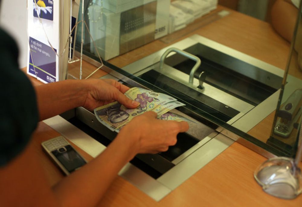 S-au înțeles băncile să majoreze dobânzile la credite? Ce spune șeful Consiliului Concurenței