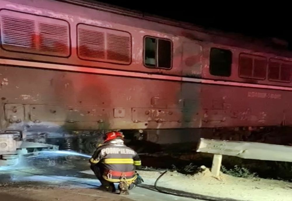 Incendiu la locomotiva unui tren de călători care circula pe ruta Oradea – Halmeu