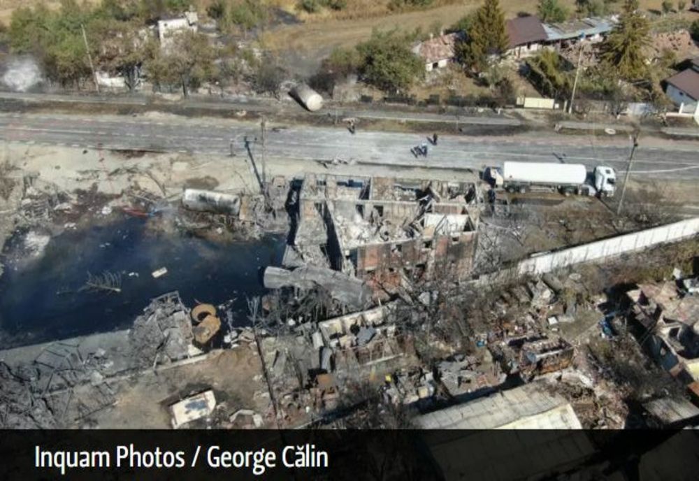 Urmările cumplitului incendiu din Crevedia în IMAGINI - Dezastrul rămas în urma exploziilor de la Crevedia