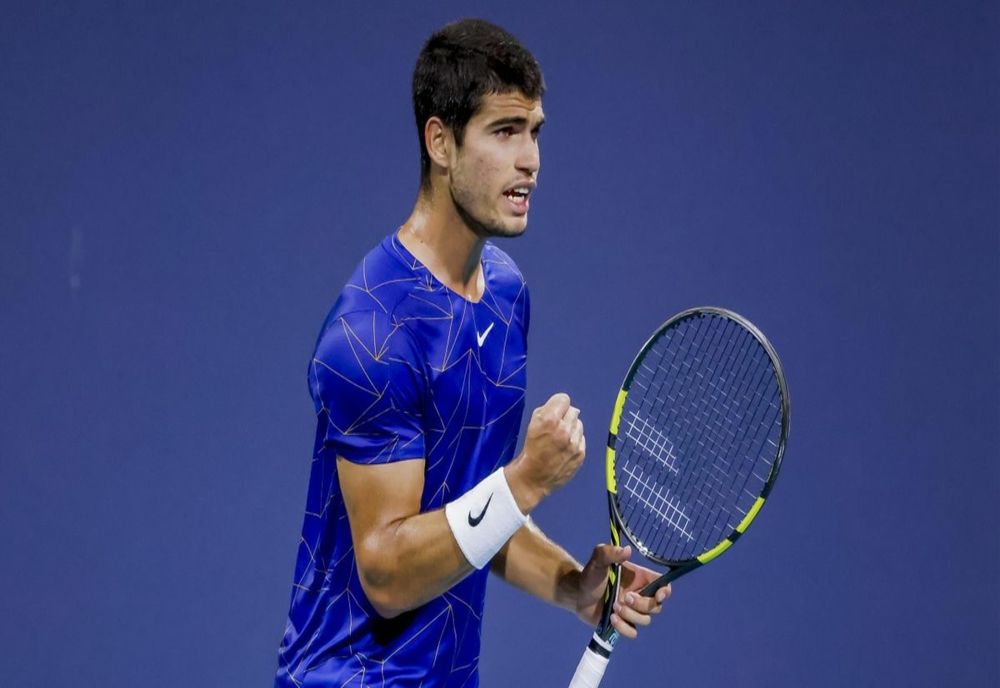 Carlos Alcaraz şi Daniil Medvedev, finalişti la Indian Wells (ATP), la fel ca anul trecut