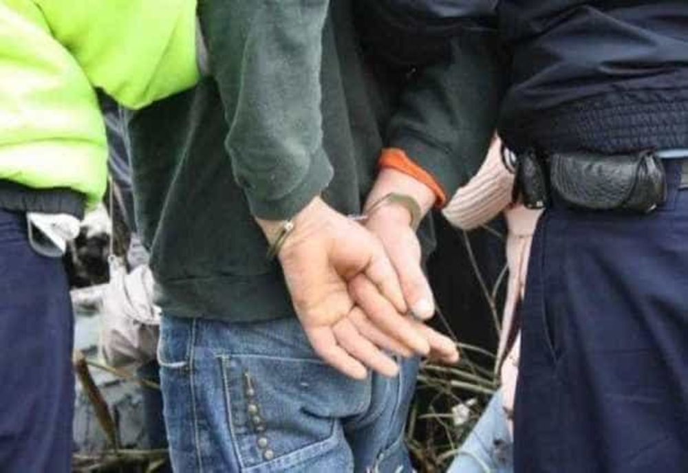 UCRAINEANCĂ EXPLOATATĂ ȘI OBLIGATĂ SĂ SE PROSTITUEZE ÎN BIHOR. AGRESORUL A FOST ARESTAT