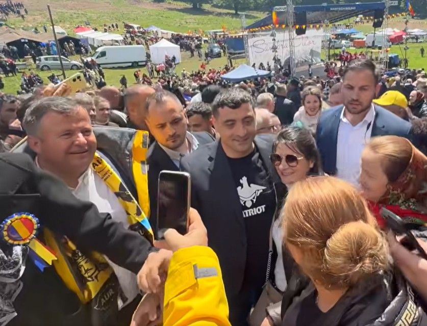 Domnule Mircea Chirilă, frustrările personale nu justifică disprețul grosolan aruncat asupra a milioane de români care gândesc altfel decât dumneavoastră.