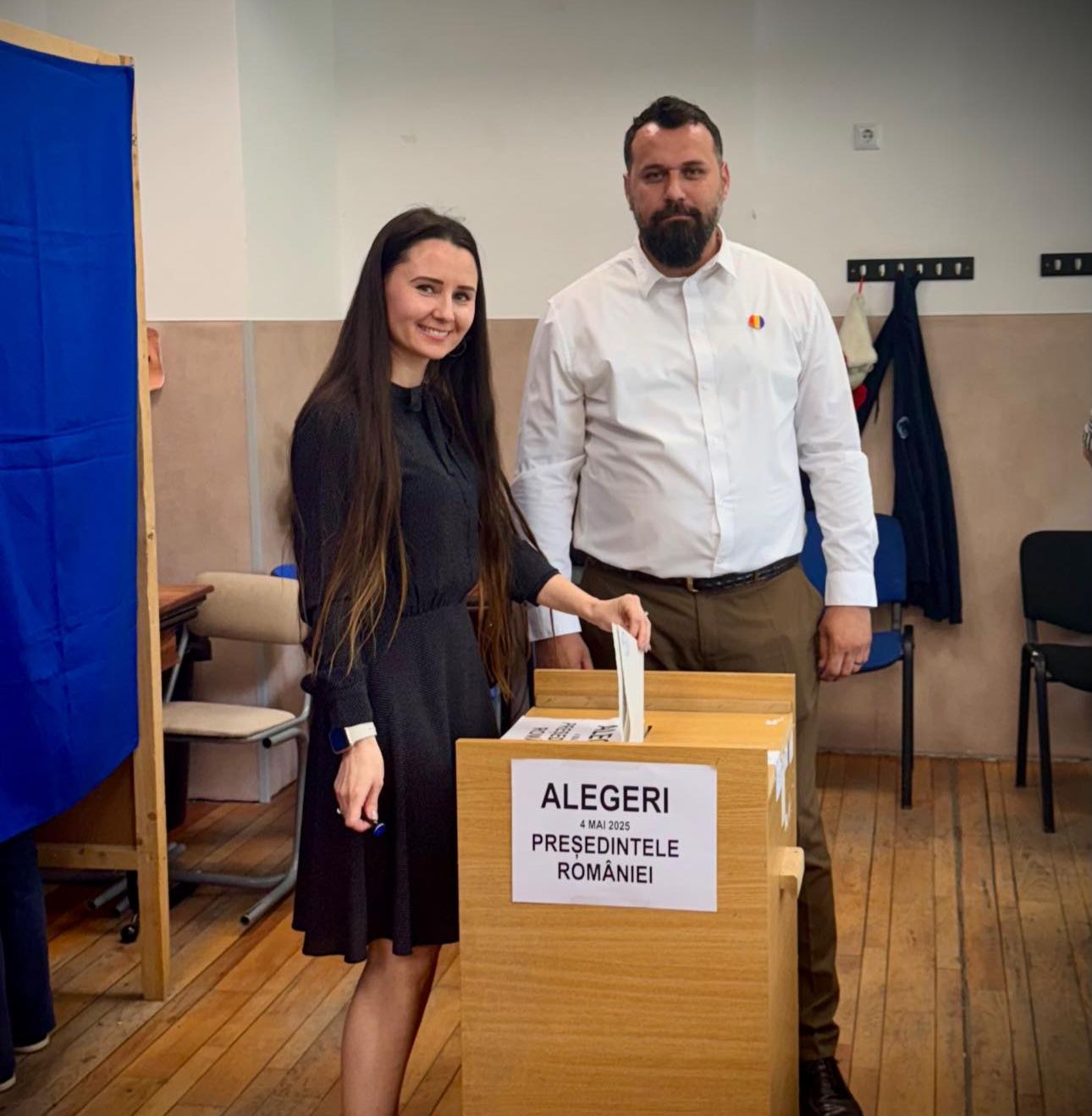 SAMUEL ZĂRNESCU, CONSILIER PARLAMENTAR ȘI SECRETAR GENERAL AUR BIHOR, A VOTAT ÎN FAVOAREA PROTEJĂRII VALORILOR CREȘTINE ÎN ROMÂNIA. PRIN ACȚIUNILE ȘI DECLARAȚIILE SALE, TRANSMITE UN MESAJ CLAR: IDENTITATEA CREȘTINĂ ȘI VALORILE TRADIȚIONALE TREBUIE RESPECT