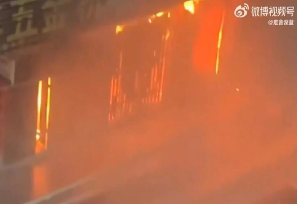 Incendiu devastator în Shantou, China: cel puțin 12 persoane și-au pierdut viața VIDEO